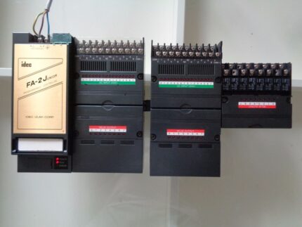 Idec Izumi FA-2 Junior PF2J-CPU1EU AVEC 2x PFJ-N162U + 3x PFJ-T081U + CARTE MÉMOIRE  | eBay